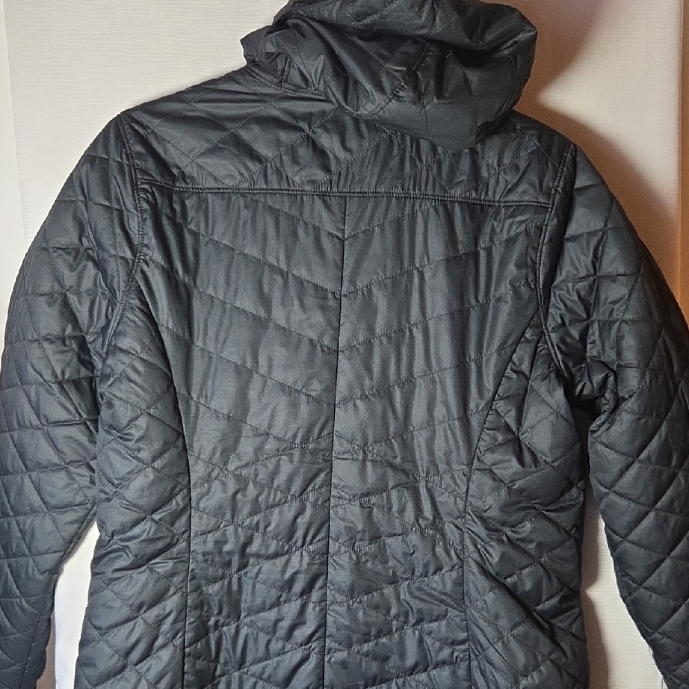 L.L. Bean  Quilted Puffer Jacket - Black.sz S. - Picture 8 of 8